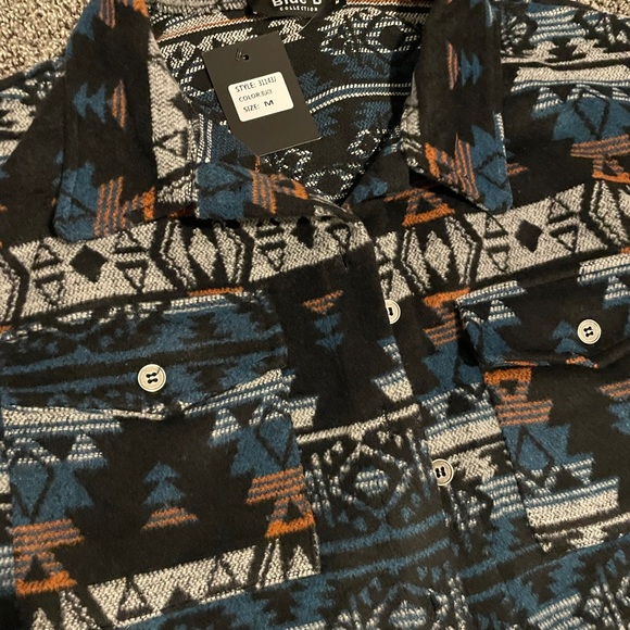 Aztec Shacket - Picture 2 of 3